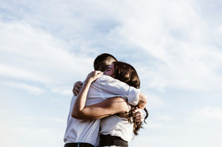 How to Comfort Someone Who is Grieving